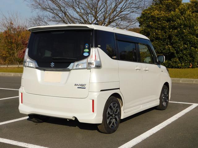 ソリオバンディット ハイブリッドＭＶ　デュアルカメラブレーキサポート　ハイブリッドＭＶ／クルーズコントロール／全方位モニター／バックカメラ／Ｂｌｕｅｔｏｏｔｈ／フルセグＴＶ／ナビ／オートライト／シートヒーター／フォグランプ／横滑り抑制／衝突安全ボディ／（6枚目）