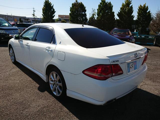 クラウン ２．５アスリート　アニバーサリーエディション　スマートキー　純正ナビ　ＥＴＣ　ＨＩＤ　フォグ（8枚目）