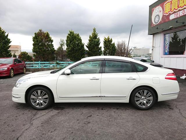 ティアナ アクシス 本革シート フジツボマフラー インテリキー カーナビ バックカメラ パワーシート シートヒーター&エアコン(9枚目)