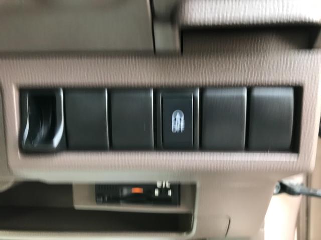 アルトラパンショコラ Ｘ　スマートキー　プッシュスタート　アイドリングストップ　純正１４インチＡＷ　ＨＩＤ　専用レザーシート　スマホ連携ナビ　地デジＴＶ　Ｂｌｕｅｔｏｏｔｈ　ＥＴＣ　バックカメラ　タイミングチェーン（27枚目）