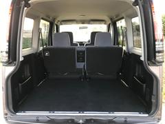 ���ҤϷڼ�ư�֤��濴�˥饤��ʥåפ��Ƥ��ꡢ�����ϥġ�����������ɩ�ʤɤο͵��ּ��Ȥ�������ɤ�������󶡤��ޤ�����ˤ�Ϣ������������С��ؤޤǤ��ޤ��˾夬��ޤ��������ڤˤ�Ϣ������������ 7