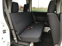 ���ҤϷڼ�ư�֤��濴�˥饤��ʥåפ��Ƥ��ꡢ�����ϥġ�����������ɩ�ʤɤο͵��ּ��Ȥ�������ɤ�������󶡤��ޤ�����ˤ�Ϣ������������С��ؤޤǤ��ޤ��˾夬��ޤ��������ڤˤ�Ϣ������������ 5