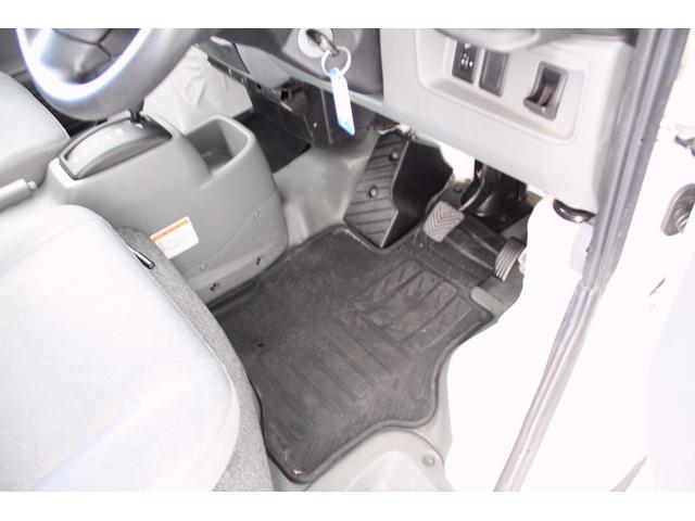 ミニキャブバン ＣＬ　ワンオーナー　４ＷＤ　キーレス（21枚目）