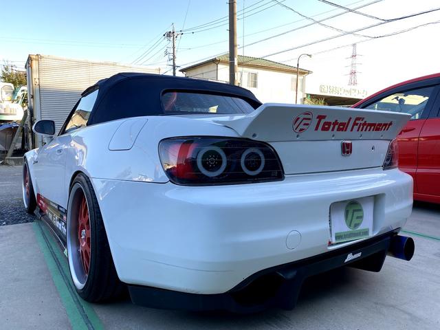 Ｓ２０００ ベースグレード　当店デモカー　レーシングハート１８インチ　ＴＥＩＮ車高調　クスコ６点ロールバー　グレッディスポイラー　ジェイズタイプディフューザ　中間ストレートマフラー　スパルコバケットシート　ＨＫＳエアクリ（8枚目）