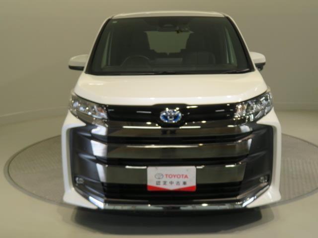 ノア ハイブリッドS-Z 衝突被害軽減システム バックカメラ ETC ドラレコ ミュージックプレイヤー接続可 オートクルーズコントロール LEDヘッドランプ 両側電動スライド 乗車定員7人 3列シート キーレス ハイブリッド(6枚目)