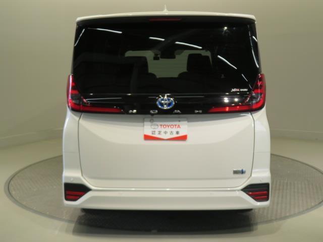 ノア ハイブリッドS-Z 衝突被害軽減システム バックカメラ ETC ドラレコ ミュージックプレイヤー接続可 オートクルーズコントロール LEDヘッドランプ 両側電動スライド 乗車定員7人 3列シート キーレス ハイブリッド(9枚目)