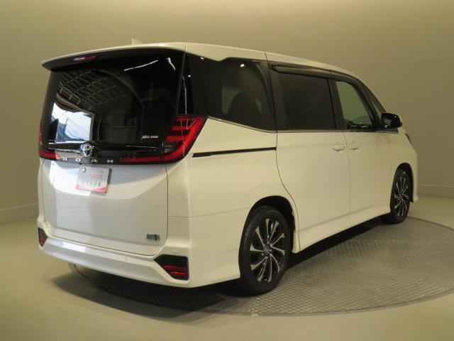 ノア ハイブリッドS-Z 衝突被害軽減システム バックカメラ ETC ドラレコ ミュージックプレイヤー接続可 オートクルーズコントロール LEDヘッドランプ 両側電動スライド 乗車定員7人 3列シート キーレス ハイブリッド(10枚目)