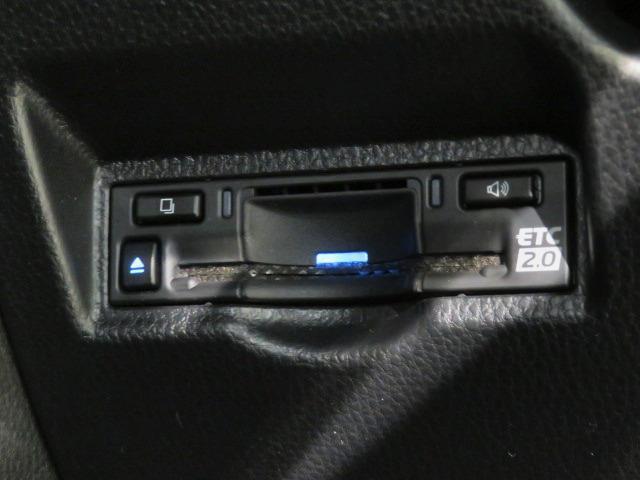 ノア ハイブリッドS-Z 衝突被害軽減システム バックカメラ ETC ドラレコ ミュージックプレイヤー接続可 オートクルーズコントロール LEDヘッドランプ 両側電動スライド 乗車定員7人 3列シート キーレス ハイブリッド(22枚目)