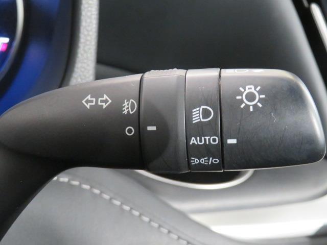 ノア ハイブリッドS-Z 衝突被害軽減システム バックカメラ ETC ドラレコ ミュージックプレイヤー接続可 オートクルーズコントロール LEDヘッドランプ 両側電動スライド 乗車定員7人 3列シート キーレス ハイブリッド(29枚目)