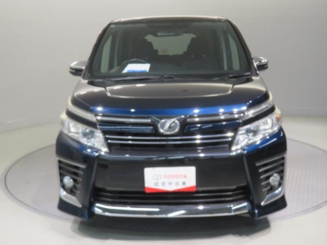 ヴォクシー ZS 煌 メモリーナビ フルセグ バックカメラ ETC ドラレコ CD ミュージックプレイヤー接続可 DVD再生 後席モニター LEDヘッドランプ 両側電動スライド 乗車定員7人 3列シート スマートキー(2枚目)