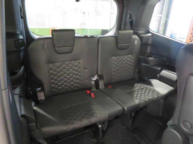 ヴォクシー S-Z 衝突被害軽減システム メモリーナビ フルセグ バックカメラ ETC ドラレコ CD ミュージックプレイヤー接続可 DVD再生 オートクルーズコントロール LEDヘッドランプ 両側電動スライド キーレス(13枚目)