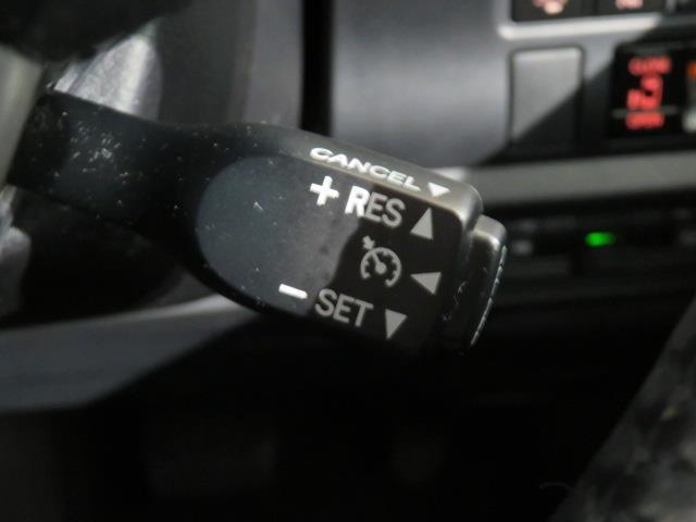 ヴォクシー ZS 煌II 衝突被害軽減システム メモリーナビ フルセグ バックカメラ ETC ドラレコ CD DVD再生 後席モニター オートクルーズコントロール LEDヘッドランプ 両側電動スライド 乗車定員7人 3列シート(26枚目)