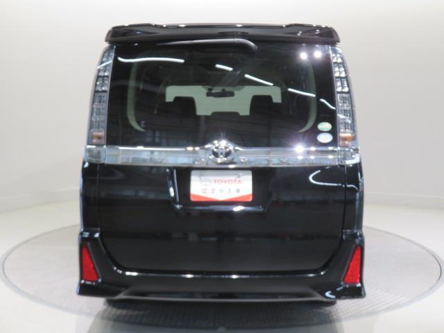 ヴォクシー ZS 煌 バックカメラ ETC ドラレコ ミュージックプレイヤー接続可 後席モニター LEDヘッドランプ 両側電動スライド 乗車定員8人 3列シート スマートキー キーレス アイドリングストップ ワンオーナー(5枚目)