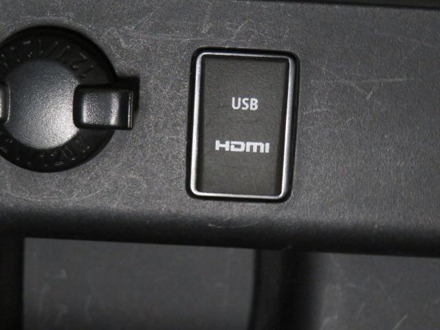 ヴォクシー ZS 煌 バックカメラ ETC ドラレコ ミュージックプレイヤー接続可 後席モニター LEDヘッドランプ 両側電動スライド 乗車定員8人 3列シート スマートキー キーレス アイドリングストップ ワンオーナー(33枚目)