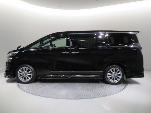 ヴェルファイア 2.5 ゴールデンアイズII 衝突被害軽減システム バックカメラ ETC ドラレコ ミュージックプレイヤー接続可 サンルーフ オートクルーズコントロール LEDヘッドランプ 両側電動スライド 乗車定員7人 3列シート スマートキー(3枚目)