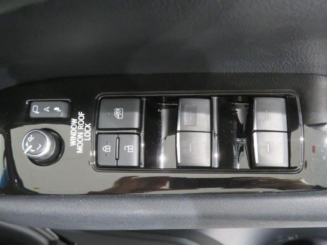 ヴェルファイア 2.5 ゴールデンアイズII 衝突被害軽減システム バックカメラ ETC ドラレコ ミュージックプレイヤー接続可 サンルーフ オートクルーズコントロール LEDヘッドランプ 両側電動スライド 乗車定員7人 3列シート スマートキー(15枚目)