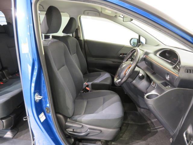 シエンタ G メモリーナビ フルセグ バックカメラ ETC CD ミュージックプレイヤー接続可 DVD再生 LEDヘッドランプ 両側電動スライド 乗車定員7人 3列シート スマートキー キーレス ワンオーナー(11枚目)