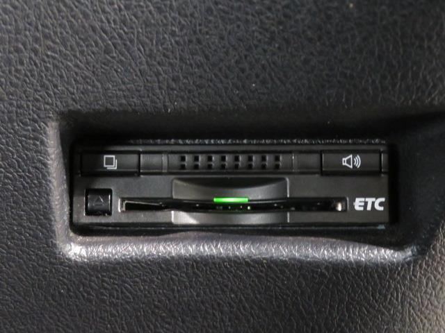 シエンタ ハイブリッドＧ　バックカメラ　ＥＴＣ　ドラレコ　ミュージックプレイヤー接続可　ＬＥＤヘッドランプ　両側電動スライド　乗車定員６人　３列シート　スマートキー　キーレス　ハイブリッド　ワンオーナー（17枚目）