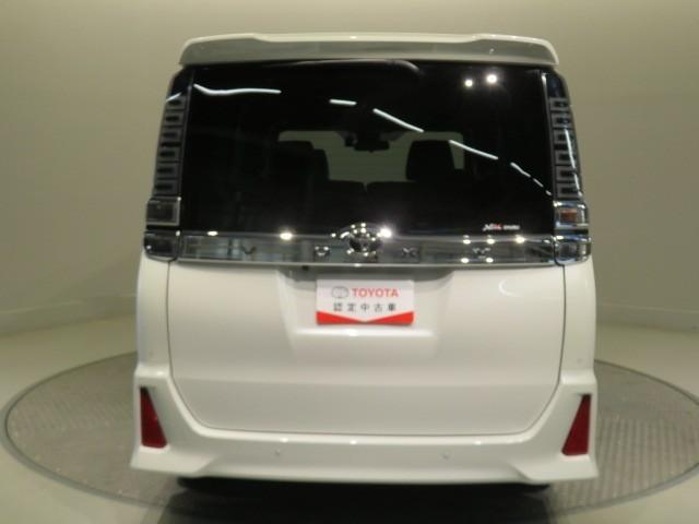 ヴォクシー ＺＳ　煌ＩＩＩ　衝突被害軽減システム　ＥＴＣ　ドラレコ　オートクルーズコントロール　ＬＥＤヘッドランプ　乗車定員７人　３列シート　スマートキー　キーレス　アイドリングストップ　ワンオーナー（5枚目）