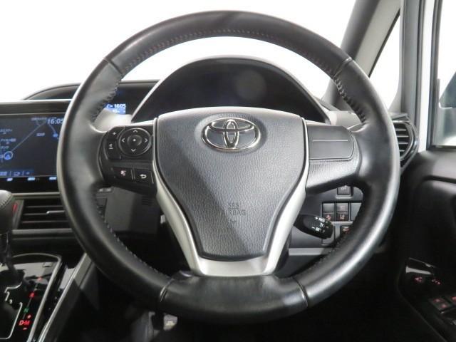 ヴォクシー ＺＳ　煌ＩＩＩ　衝突被害軽減システム　ＥＴＣ　ドラレコ　オートクルーズコントロール　ＬＥＤヘッドランプ　乗車定員７人　３列シート　スマートキー　キーレス　アイドリングストップ　ワンオーナー（22枚目）