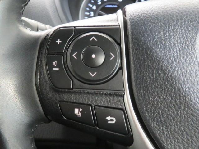 ヴォクシー ＺＳ　煌ＩＩＩ　衝突被害軽減システム　ＥＴＣ　ドラレコ　オートクルーズコントロール　ＬＥＤヘッドランプ　乗車定員７人　３列シート　スマートキー　キーレス　アイドリングストップ　ワンオーナー（23枚目）