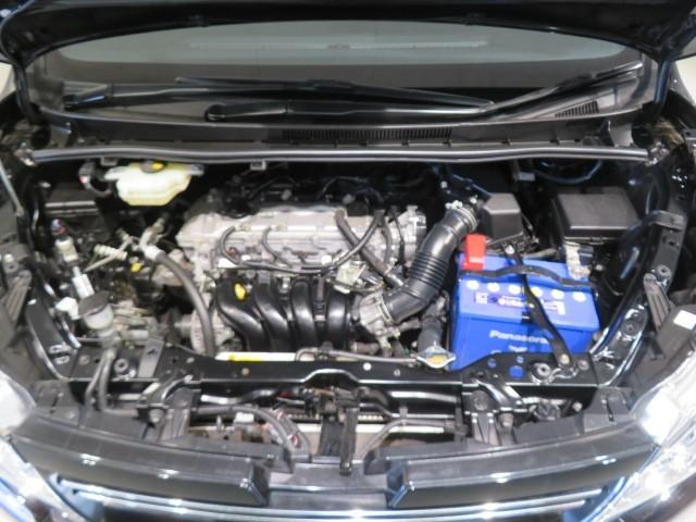 ヴォクシー ＺＳ　煌　バックカメラ　ＥＴＣ　ミュージックプレイヤー接続可　ＬＥＤヘッドランプ　両側電動スライド　乗車定員７人　３列シート　スマートキー　キーレス　アイドリングストップ　ワンオーナー（9枚目）