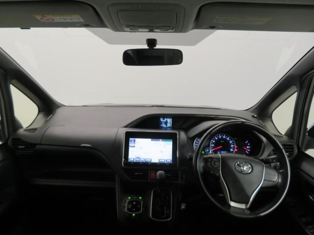 ヴォクシー ＺＳ　煌　バックカメラ　ＥＴＣ　ミュージックプレイヤー接続可　ＬＥＤヘッドランプ　両側電動スライド　乗車定員７人　３列シート　スマートキー　キーレス　アイドリングストップ　ワンオーナー（19枚目）