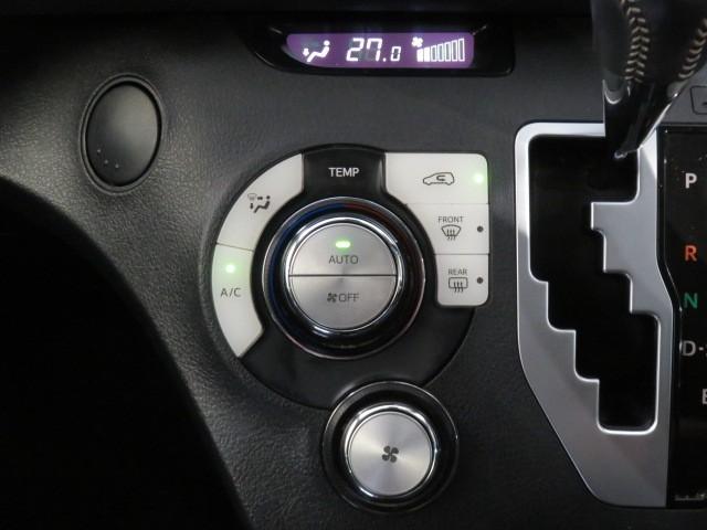 シエンタ Ｇ　衝突被害軽減システム　メモリーナビ　フルセグ　バックカメラ　ＥＴＣ　ＣＤ　ミュージックプレイヤー接続可　ＤＶＤ再生　後席モニター　ＬＥＤヘッドランプ　両側電動スライド　乗車定員７人　３列シート（32枚目）