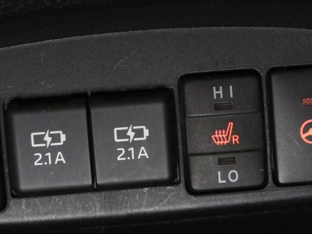 シエンタ Ｇ　衝突被害軽減システム　メモリーナビ　フルセグ　バックカメラ　ＥＴＣ　ＣＤ　ミュージックプレイヤー接続可　ＤＶＤ再生　後席モニター　ＬＥＤヘッドランプ　両側電動スライド　乗車定員７人　３列シート（34枚目）