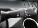 ライトスイッチです。「AUTO」にすると外の明るさに応じてスモールライト・ヘッドライトが自動でON・OFFします。夕暮れ時や屋内駐車場、トンネルなどに便利です。フォグランプもON・OFFできます。