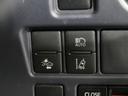 【TOYOTA SAFETY SENSE】走行中に前方の車両等を認識し、衝突の可能性がある時は警報音とブレーキで衝突回避と被害軽減をアシストしてくれます。