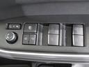 パワーウィンドは今や当たり前の機能ですが、無いと困る機能です。運転席からの操作で、全席の窓を振るオープンにしたり、フルクローズが可能です。