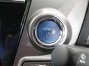 エンジンスタートスイッチです。キーが車内にあれば、エンジンの始動や停止はスイッチを押すだけ!キーを取り出す手間を省き、ワンプッシュで操作できるので簡単でスムーズです。