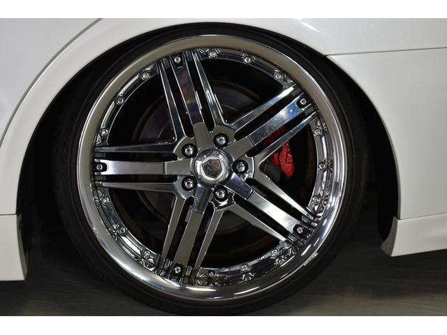アスリートGパッケージ 黒革シート 車高調 社外19インチメッキホイール ワンオフマフラー メッキグリル メッキピラー フルエアロ トランクスポイラー ゴールドエンブレム シートヒーター 地デジ ETC スモーク施工済(18枚目)