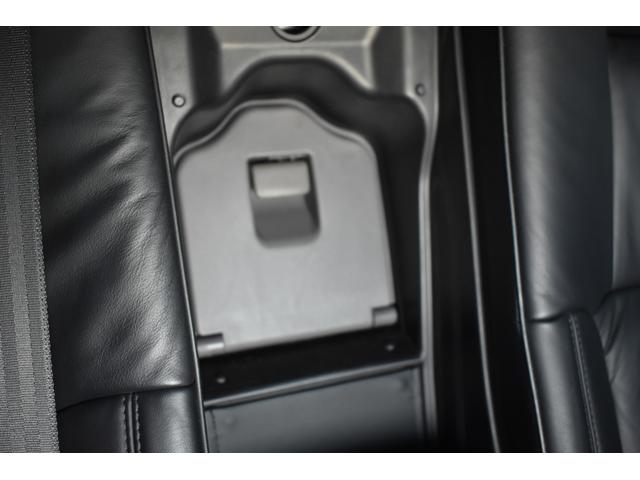 アスリートGパッケージ 黒革シート 車高調 社外19インチメッキホイール ワンオフマフラー メッキグリル メッキピラー フルエアロ トランクスポイラー ゴールドエンブレム シートヒーター 地デジ ETC スモーク施工済(48枚目)