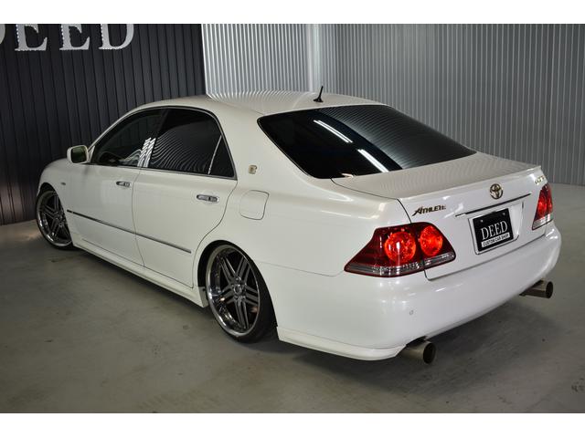 アスリートGパッケージ 黒革シート 車高調 社外19インチメッキホイール ワンオフマフラー メッキグリル メッキピラー フルエアロ トランクスポイラー ゴールドエンブレム シートヒーター 地デジ ETC スモーク施工済(56枚目)