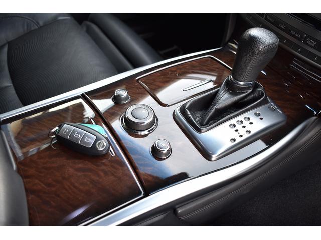 フーガ 250GT タイプP フルエアロ 新品フルタップ式車高調 SSR20インチ 黒革シート HDDナビ DVD再生 地デジ ELスカッフプレート LEDフォグ インフィニティエンブレム 新品タイヤ 2カラーLEDフォグ(55枚目)