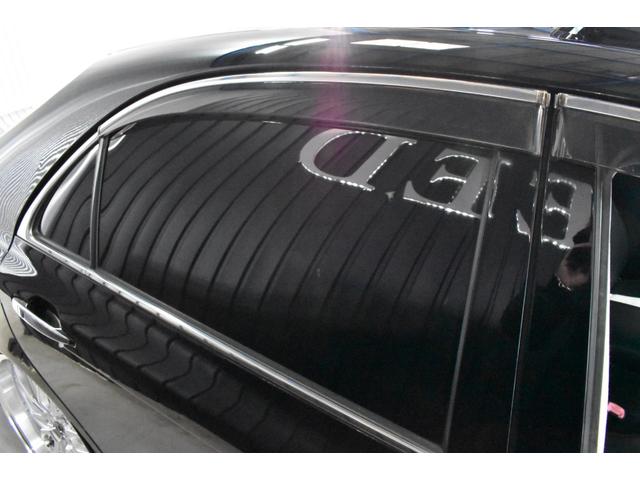 クラウンマジェスタ Cタイプ Fパッケージ 黒革シート サンルーフ 純正HDDナビ フルエアロ エアサスコントローラー 新品20インチ 新品タイヤ LEDフォグ カラーキャリパー DVD再生可能 全席シートヒーター ETC バックカメラ(34枚目)