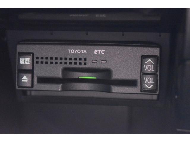 クラウンマジェスタ Cタイプ Fパッケージ 黒革シート サンルーフ 純正HDDナビ フルエアロ エアサスコントローラー 新品20インチ 新品タイヤ LEDフォグ カラーキャリパー DVD再生可能 全席シートヒーター ETC バックカメラ(49枚目)