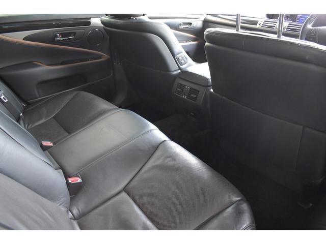 ＬＳ ＬＳ４６０　バージョンＣ　後期型　黒革エアーシート　サンルーフ　フルエアロ　ＷＯＲＫデュランダル２０ＡＷ　新品タイヤ　ＬＥＤフォグ　エアサスコントローラー　地デジ　ＤＶＤ再生　ＢＳＭ　イージークローザードア　クリアランスソナー（43枚目）