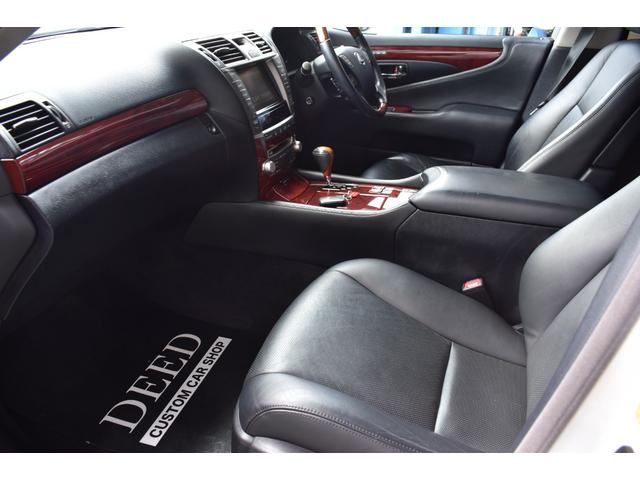 ＬＳ ＬＳ４６０　バージョンＣ　Ｉパッケージ　中期型　黒革エアーシート　サンルーフ　フルエアロ　エアサスコントローラー　新品シュタイナー２０ｉｎ　新品タイヤ　ＬＥＤフォグ　ウィンカーミラー　ＨＤＤ　ドラレコ　地デジ　ＤＶＤ再生　Ｂｌｕｅｔｏｏｔｈ（42枚目）