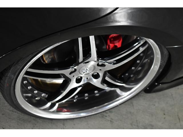 クラウン ロイヤルサルーン　フルエアロ　新品フルタップ式車高調　ＷＯＲＫデュランダル２０インチ　トランクスポイラー　ウィンカーミラー　ＬＥＤフォグ　純正マルチ　ＤＶＤ再生　地デジ　Ｂｌｕｅｔｏｏｔｈ接続　ミュージックサーバー（2枚目）