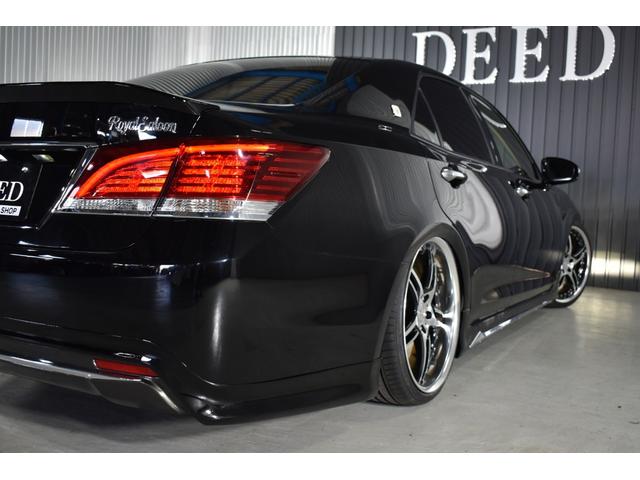 クラウン ロイヤルサルーン　フルエアロ　新品フルタップ式車高調　ＷＯＲＫデュランダル２０インチ　トランクスポイラー　ウィンカーミラー　ＬＥＤフォグ　純正マルチ　ＤＶＤ再生　地デジ　Ｂｌｕｅｔｏｏｔｈ接続　ミュージックサーバー（30枚目）