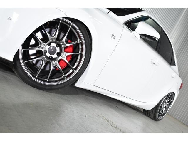 IS IS200t Fスポーツ 2000ccターボ 1オーナー車 禁煙車 赤革エアーシート サンルーフ 純正マルチ 新品フルタップ式車高調 エンケイ19インチ トランクスポイラー エアロ DVD再生 地デジ Bluetooth接続(42枚目)