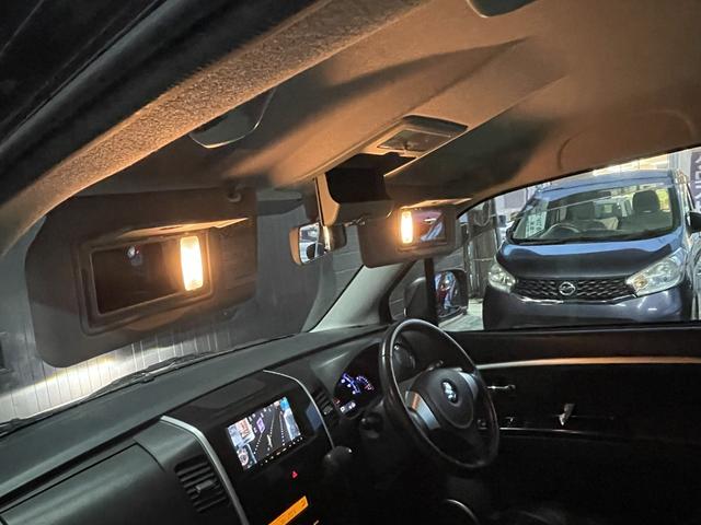 ワゴンＲスティングレー リミテッド　スマートキー　プッシュスタート　ＨＩＤ　フロントフォグライト（18枚目）