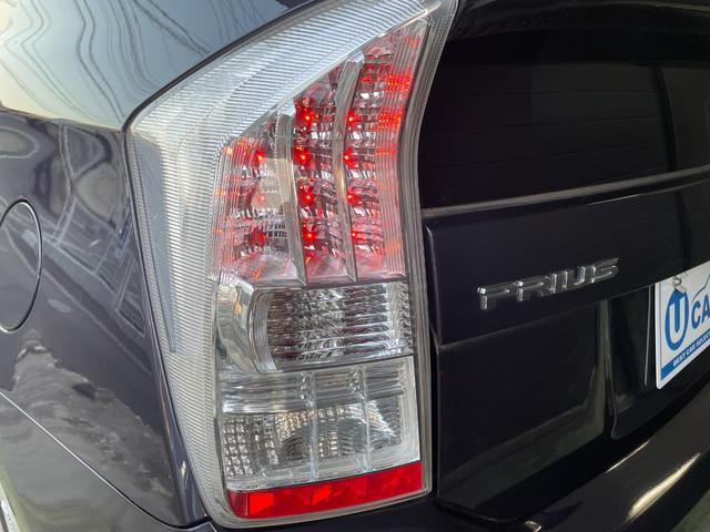 プリウス Ｓ　ＬＥＤエディション　スマートキー　プッシュスタート　ＥＴＣ　ＳＤナビ　フルセグ　バックカメラ　サイド・カーテンエアバッグ（33枚目）