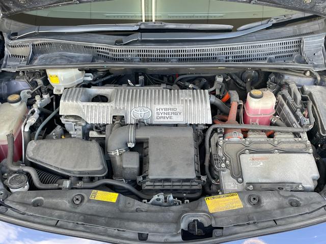 プリウス Ｓ　ＬＥＤエディション　スマートキー　プッシュスタート　ＥＴＣ　ＳＤナビ　フルセグ　バックカメラ　サイド・カーテンエアバッグ（35枚目）