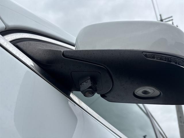 ジープ・チェロキー リミテッド　ワンオーナー　ディーラー車　Ａｐｐｌｅ　ＣａｒＰｌａｙ　黒本革シート　ベンチレーション　Ｂｌｕｅｔｏｏｔｈ　純正ナビ　バックカメラ　ＬＥＤヘッドライト　禁煙車　クルーズコントロール　パワーゲート（32枚目）