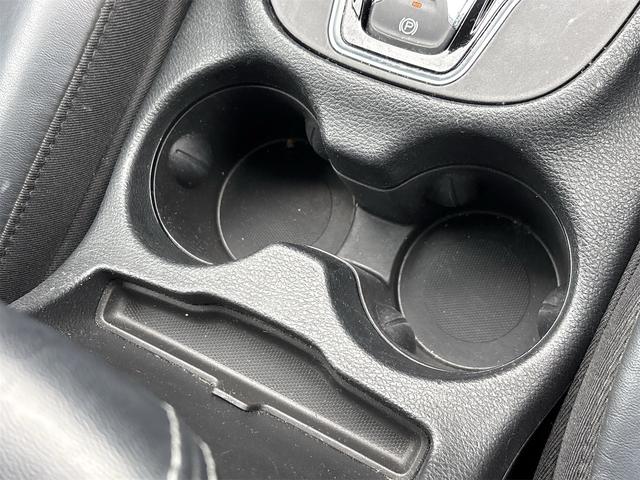 ジープ・チェロキー リミテッド　ワンオーナー　ディーラー車　Ａｐｐｌｅ　ＣａｒＰｌａｙ　黒本革シート　ベンチレーション　Ｂｌｕｅｔｏｏｔｈ　純正ナビ　バックカメラ　ＬＥＤヘッドライト　禁煙車　クルーズコントロール　パワーゲート（50枚目）