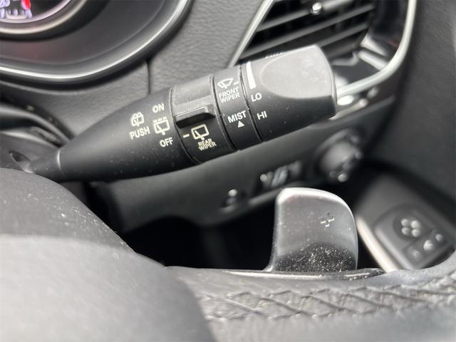 ジープ・チェロキー リミテッド　ワンオーナー　ディーラー車　Ａｐｐｌｅ　ＣａｒＰｌａｙ　黒本革シート　ベンチレーション　Ｂｌｕｅｔｏｏｔｈ　純正ナビ　バックカメラ　ＬＥＤヘッドライト　禁煙車　クルーズコントロール　パワーゲート（55枚目）
